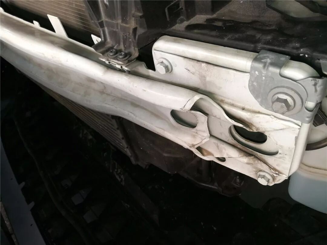 19款车型大对比什么样的防撞梁设计才能保护你