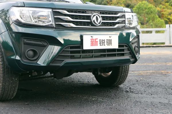 创富皮卡新标杆 实拍郑州日产新锐骐柴油两驱小康版 | 卡车之友网