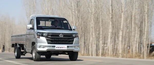 长安星卡PLUS，创业必备宽体大微卡 | 卡车之友网