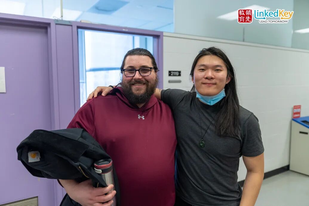 【喜报】极具竞争力的Hart House Debate比赛，我校学生获得冠军与Junior组别第一！(附辩题) 自由微信 FreeWeChat