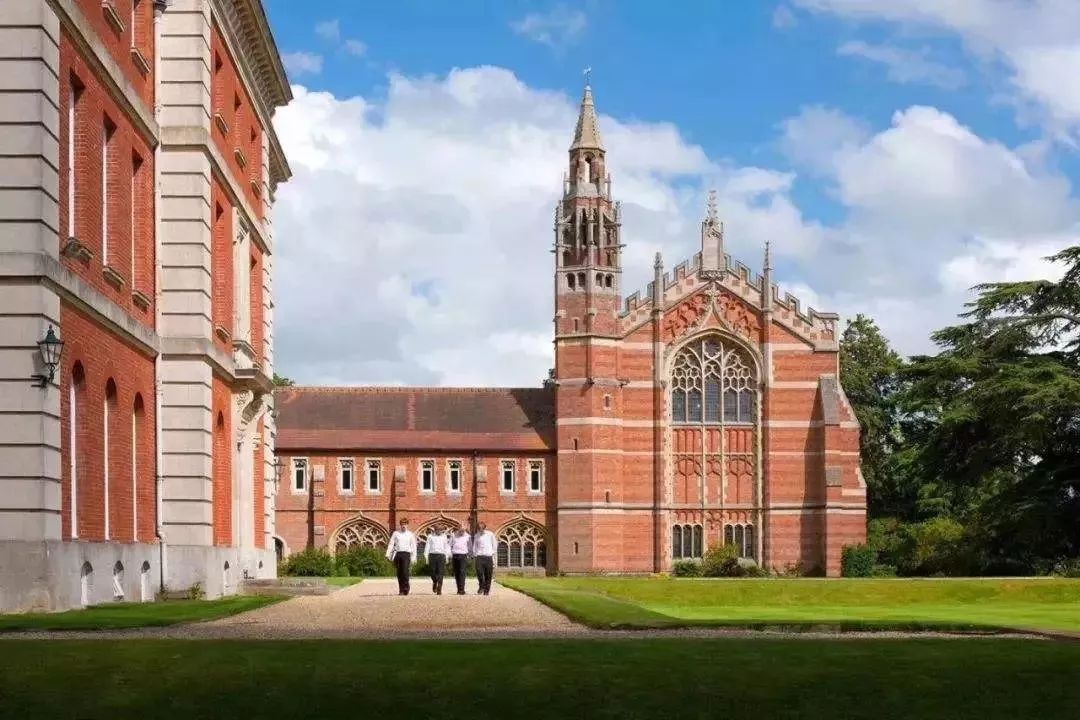 (eton college),哈羅公學 (harrow school)和溫徹斯特公學(winchester