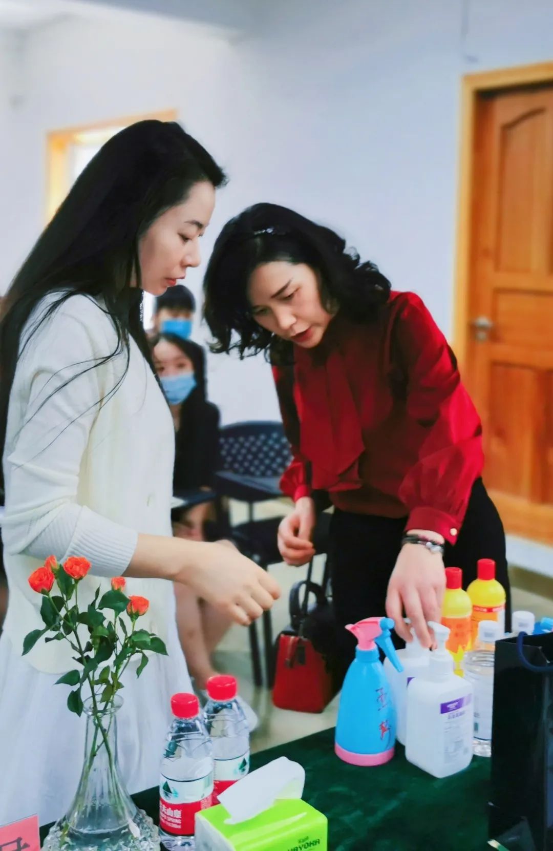 陈思思古筝艺校——学校疫情防控培训讲座
