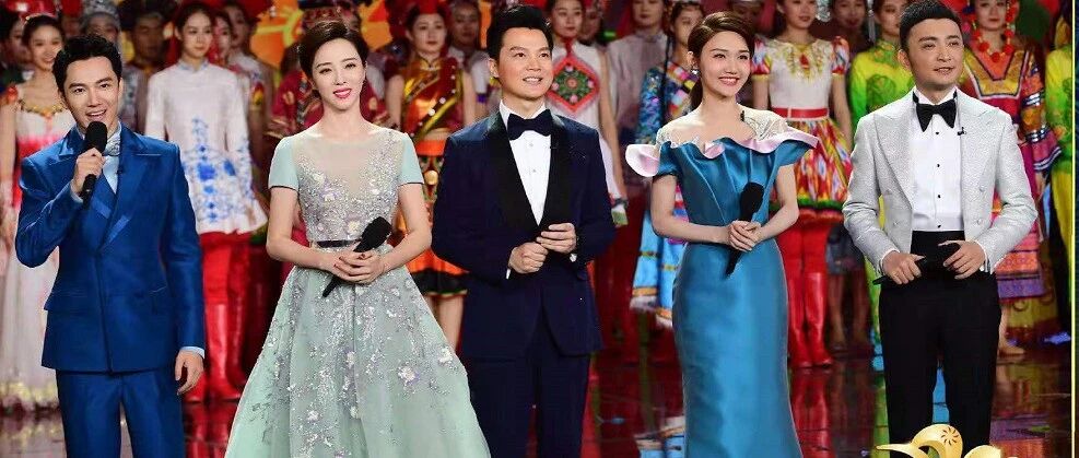 微博段子手“吐槽”牛年春晚完整版，来了!