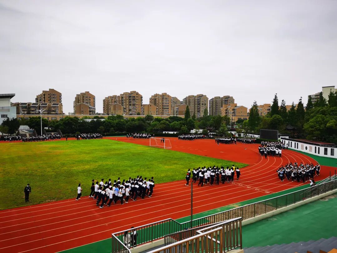 龙湾中学vr_龙湾中学_龙湾中学录取分数线2022