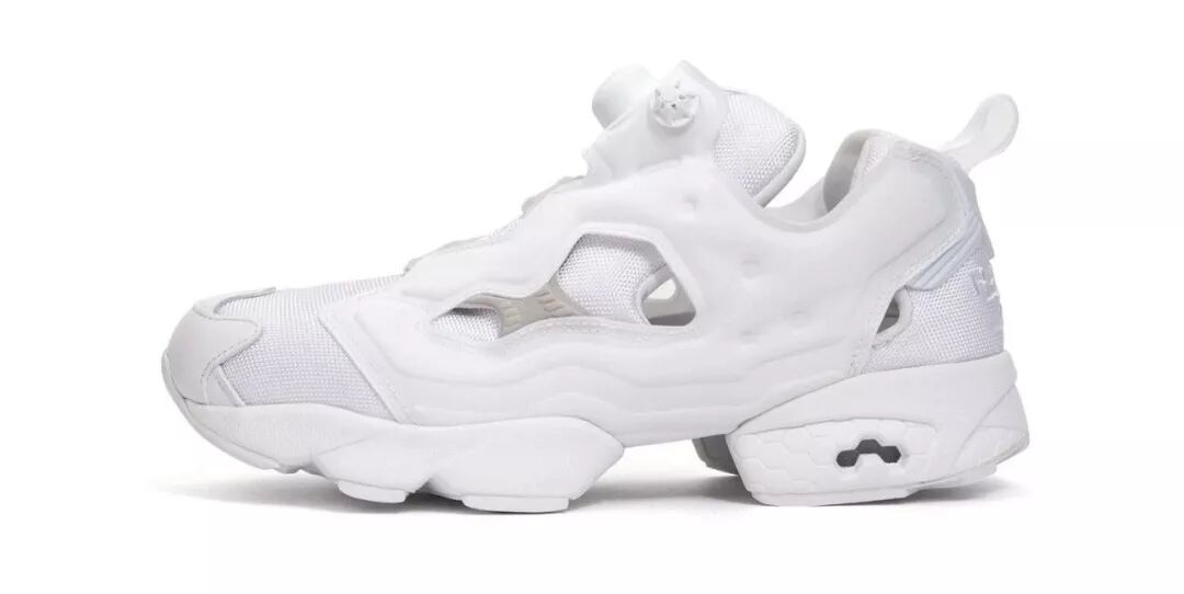 今夏 IG 上最火的 5 雙小白鞋，不用花大錢就能輕鬆買到而且還是泫雅同款？