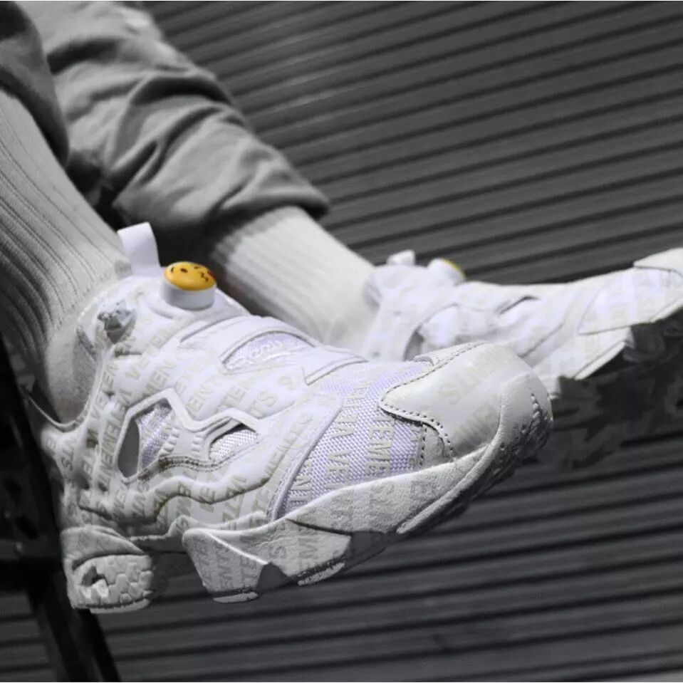 今夏 IG 上最火的 5 雙小白鞋，不用花大錢就能輕鬆買到而且還是泫雅同款？