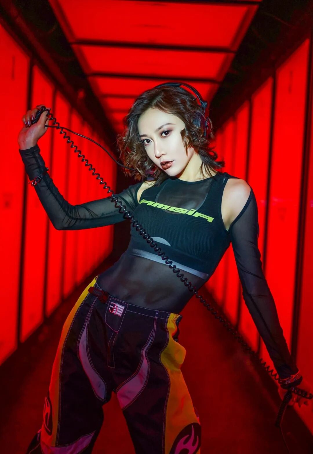 《新说唱》御用女dj,身材实力秒杀"放歌王"! - 潮人 - 瓦斯阅读