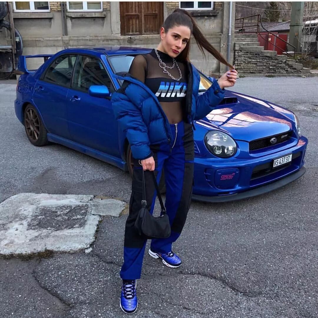 讓 Jennie、Kylie 剁手的舊衣服，是 Fuckboi 永遠不懂的無價之寶！