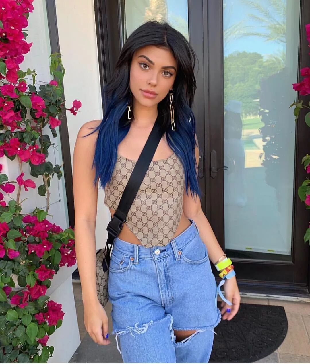 讓 Jennie、Kylie 剁手的舊衣服，是 Fuckboi 永遠不懂的無價之寶！