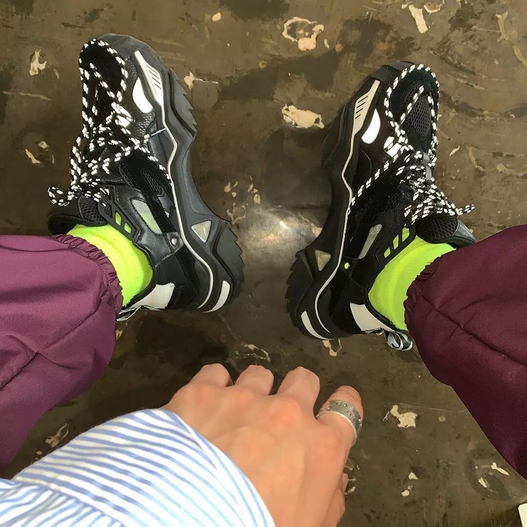 今夏最值得購入的 6 款黑色球鞋，主角絕對不是 YEEZY