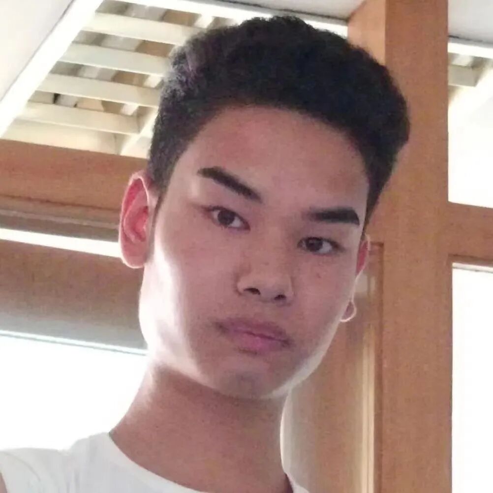 Snh48塌房 迅猛龙退网 小吴被富婆追 丸子妈抄袭 综艺起名被嘲 网红揭底 微信公众号文章 微小领