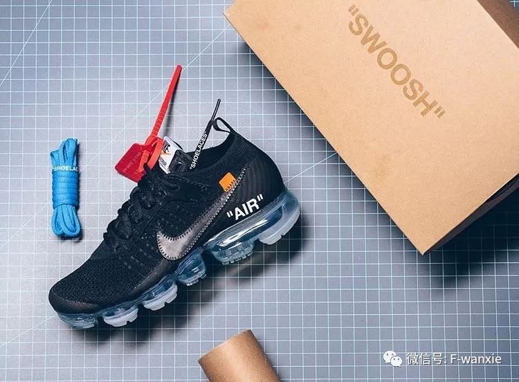 Virgil Abloh design the Off white x Nike_E Air VaporMax sandals