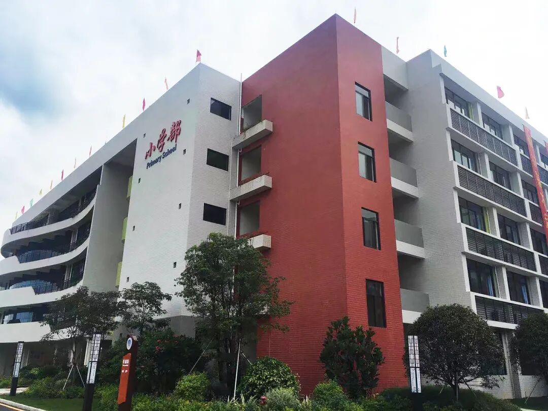 迪士普助力榕城中学博东实验学校跑出项目建设的博罗速度