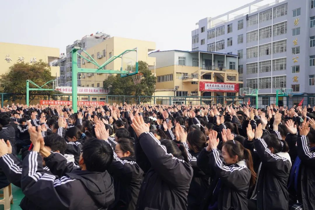 宿州三中校花图片