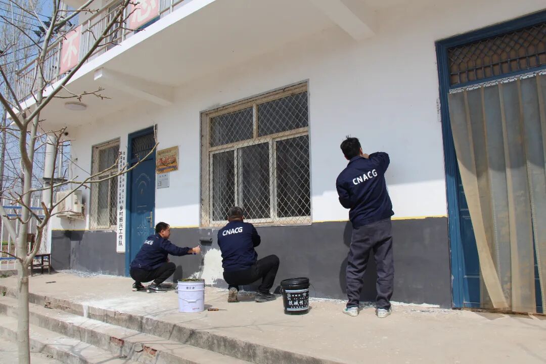 大队部粉刷 (2).JPG