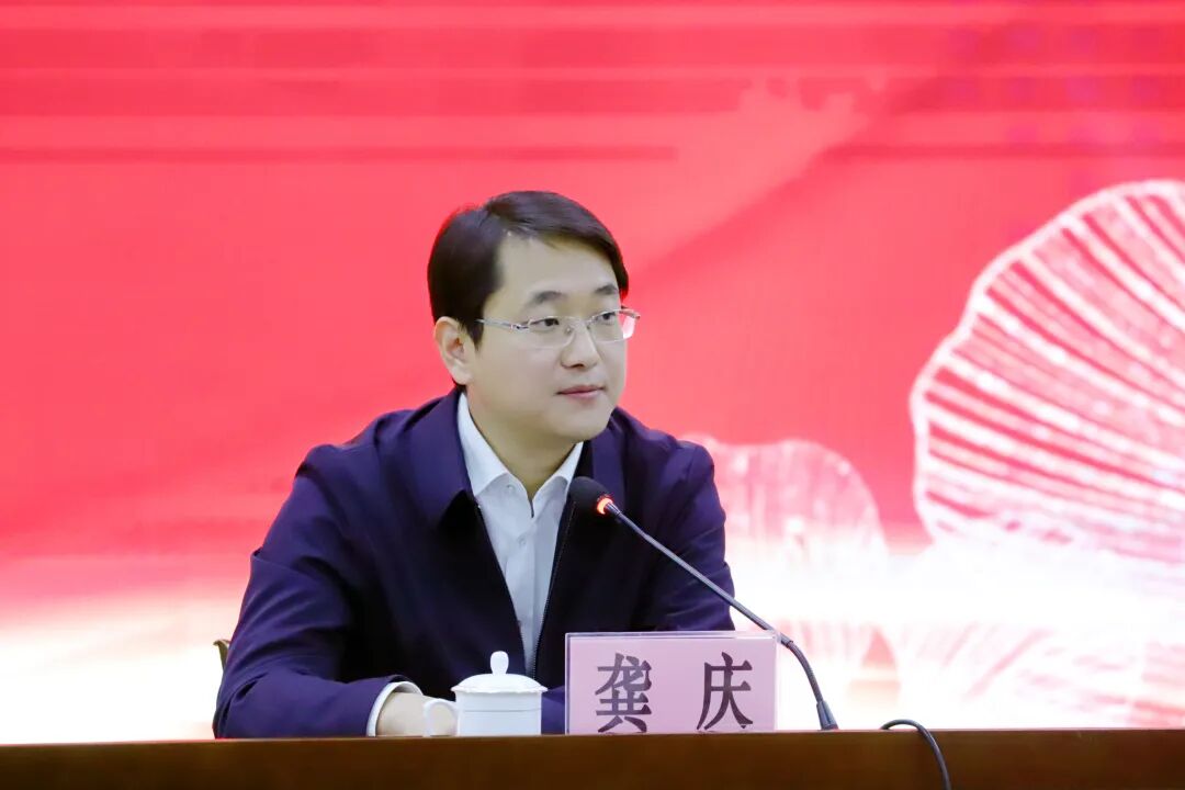 高考100天倒计时,市委书记龚庆为信宜学子加油!