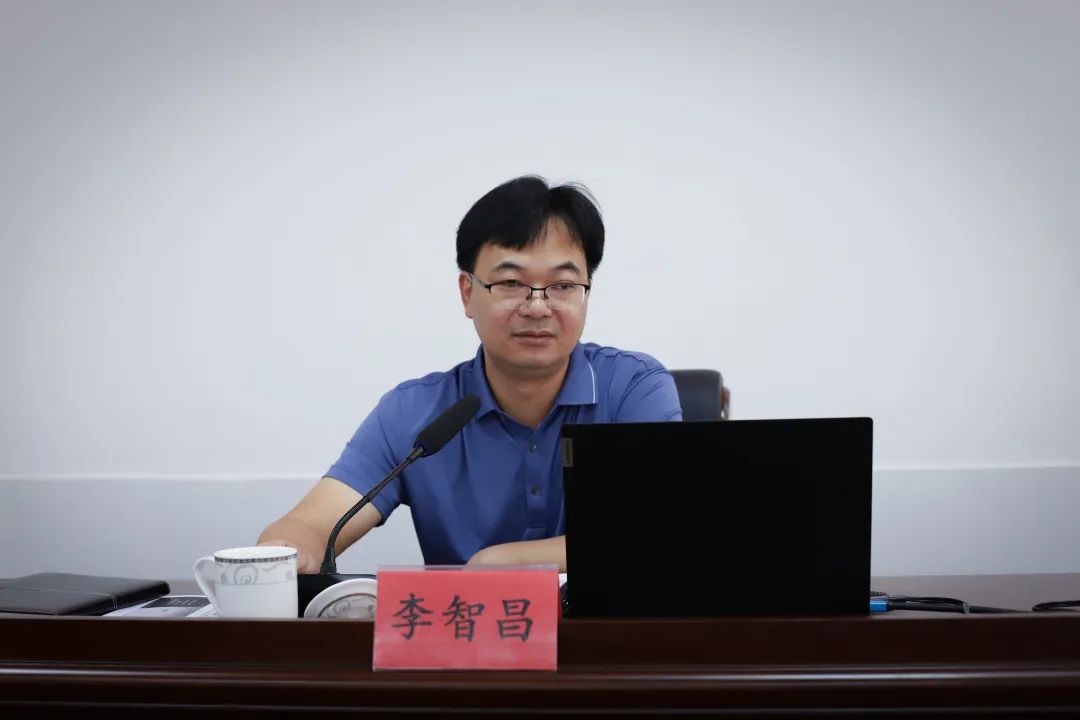 年轻干部事业心要强功利心要弱丨信宜市党政领导全员