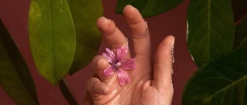 女性一般多少岁停经？停经前有哪些症状？