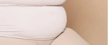 以为只是胖，没想到是腹中长了巨大卵巢囊肿……