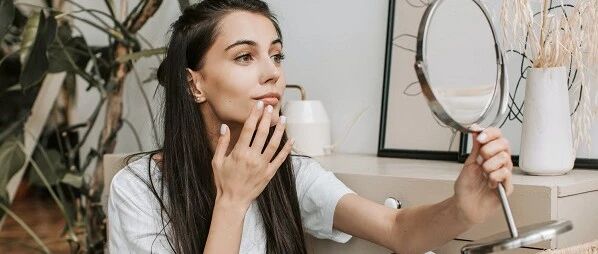 子宫健康的女人，脸部通常会有这几个表现！