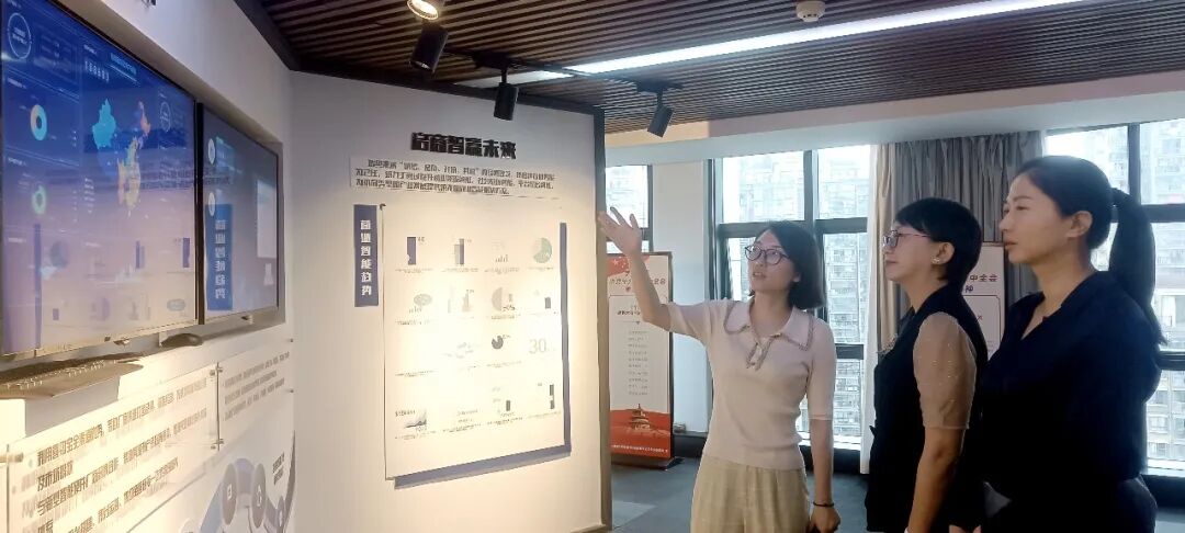 农工党福州市委会专职副主委潘俏黎走访新中冠