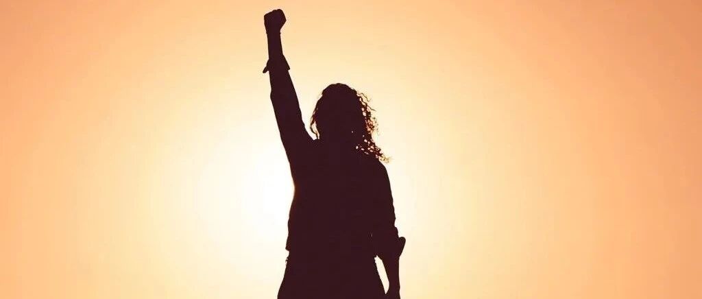 原来这叫“苦难守恒定律”，读完瞬间清醒