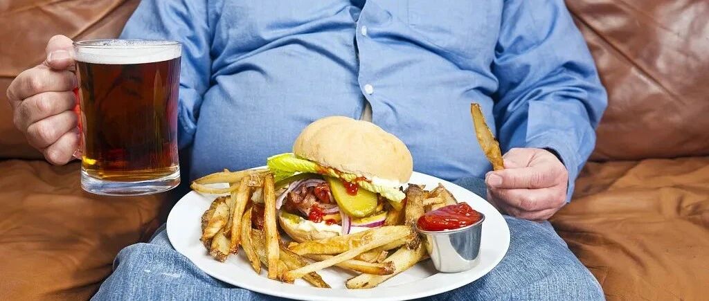 晚餐这样吃等于“慢性自杀”，第一个可能你就中招了