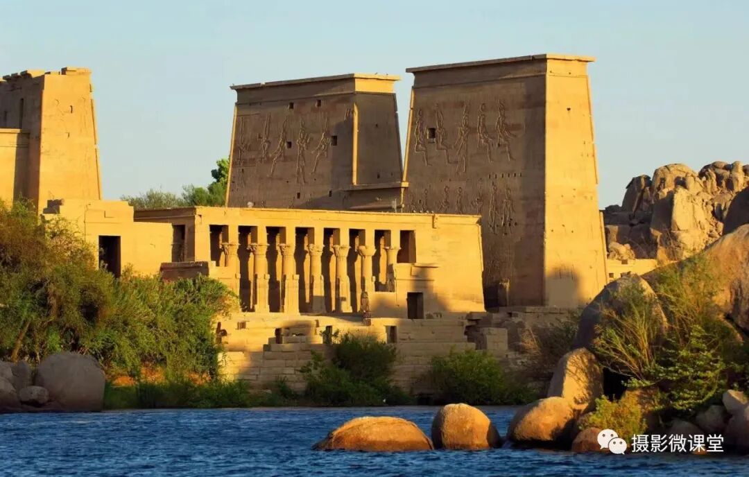 埃及现在时间_埃及时间现在几点_埃及时间现在是几点几分