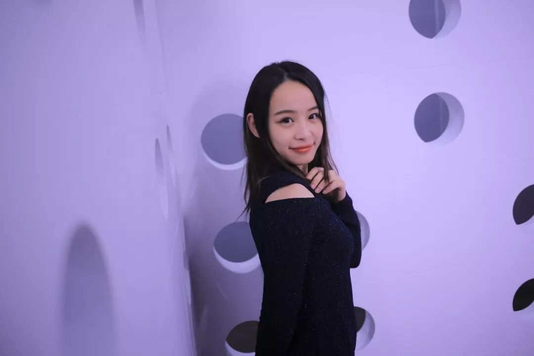 %name “隐形美貌人口”掀开神秘面纱，颜值实力双双在线