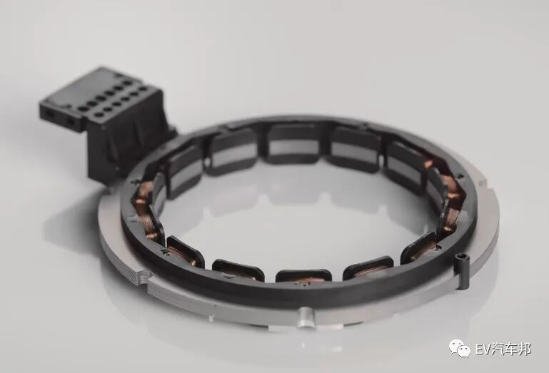 看了特斯拉劲敌 Lucid的介绍 ，秒懂扁线电机。的图33
