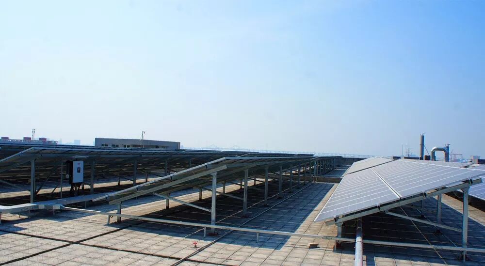 五星承建的工商業光伏電站局部圖　