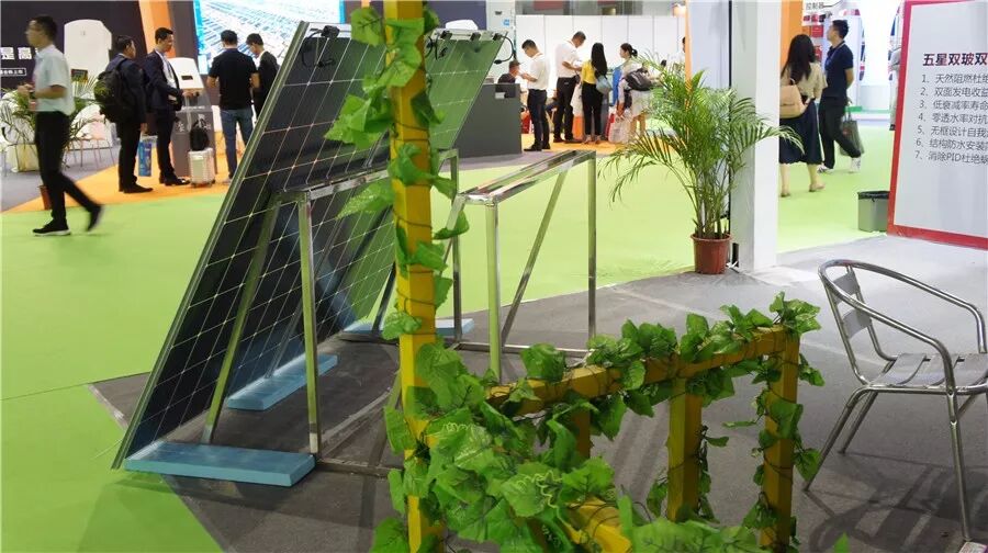 獨(dú)有的五星雙面發(fā)電防水組件為平價(jià)上網(wǎng)帶來(lái)了希望