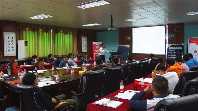 余新杰：高效雙面發電組件降低了組件運維成本