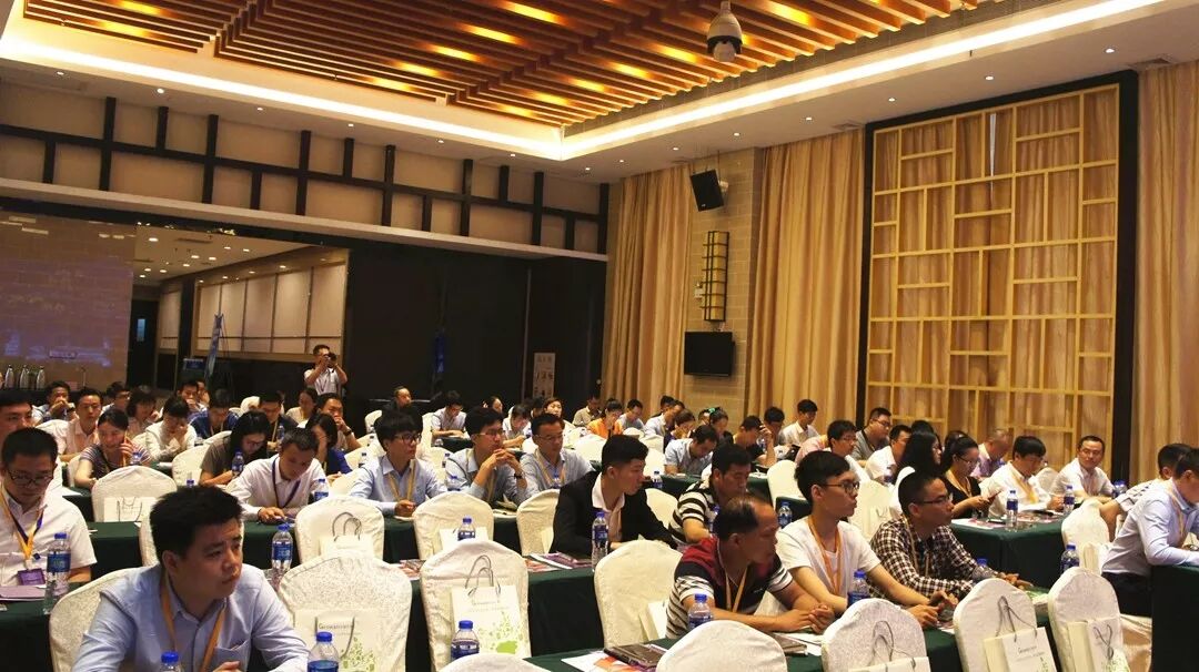 光伏群英匯現(xiàn)場局部