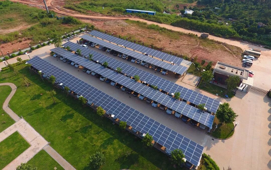 五星承建的光伏停車棚工程