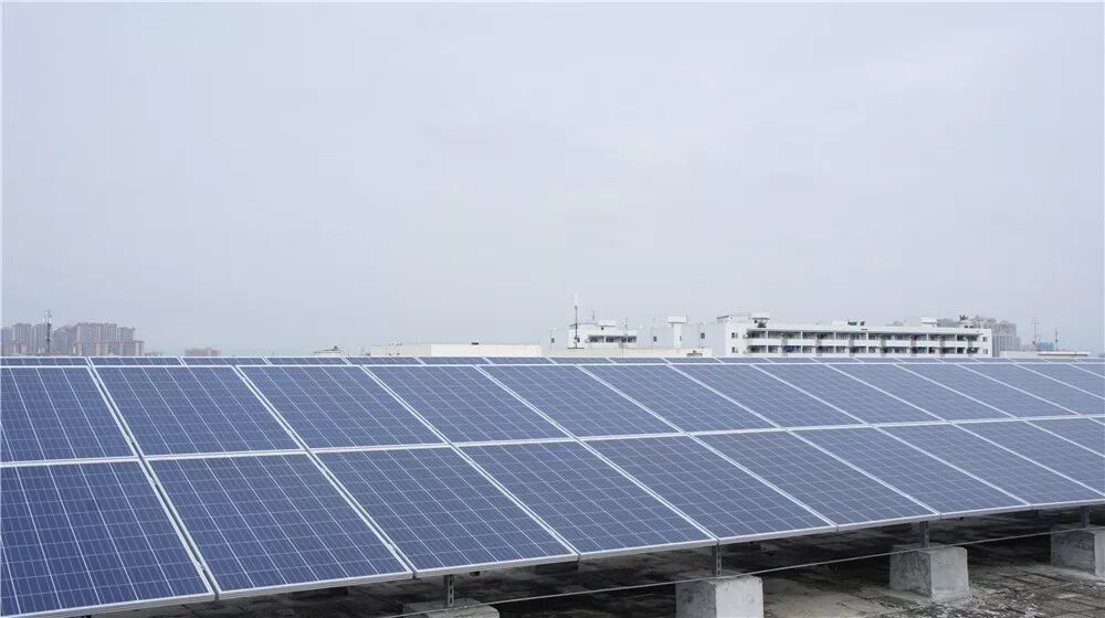 五星承建的柯尼卡美能達1.8MW光伏發電工程