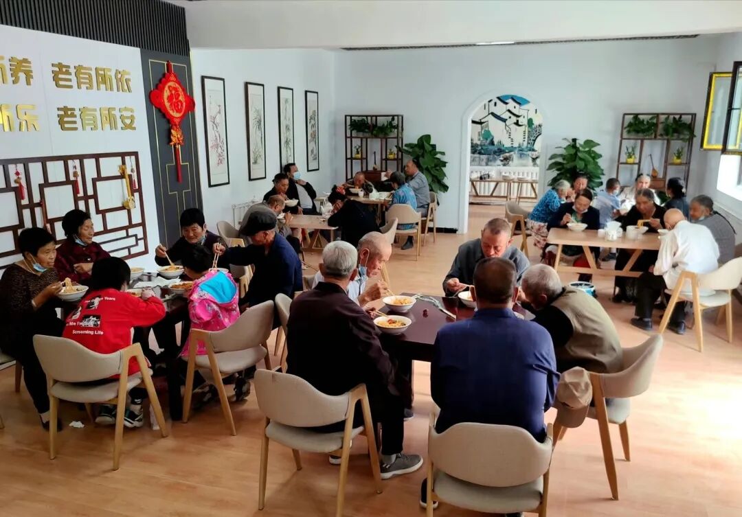 巴格其村居家养老服务中心成老人享老地