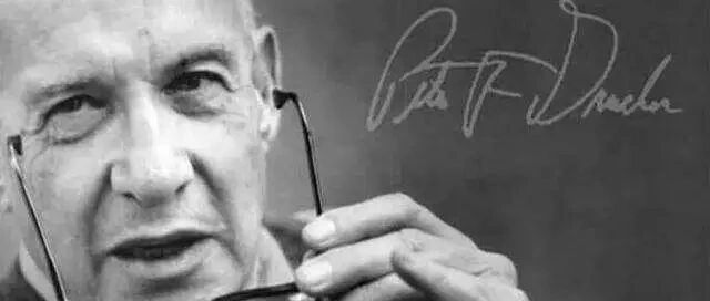 领导力 | 彼得·德鲁克是如何成为一代宗师的？