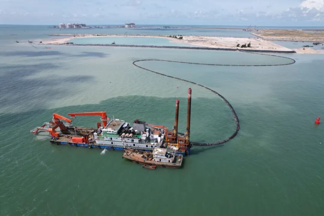 铁山港(临海)工业区中国石化北海炼化这个项目建设开启"加速模式"