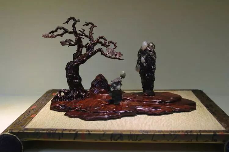 赏石见人品，这些行为千万不能做 图