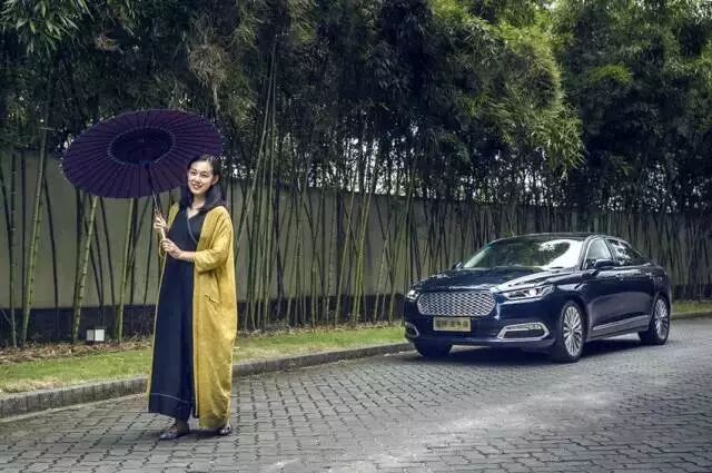 到高原、江畔和坝上草原清凉一夏