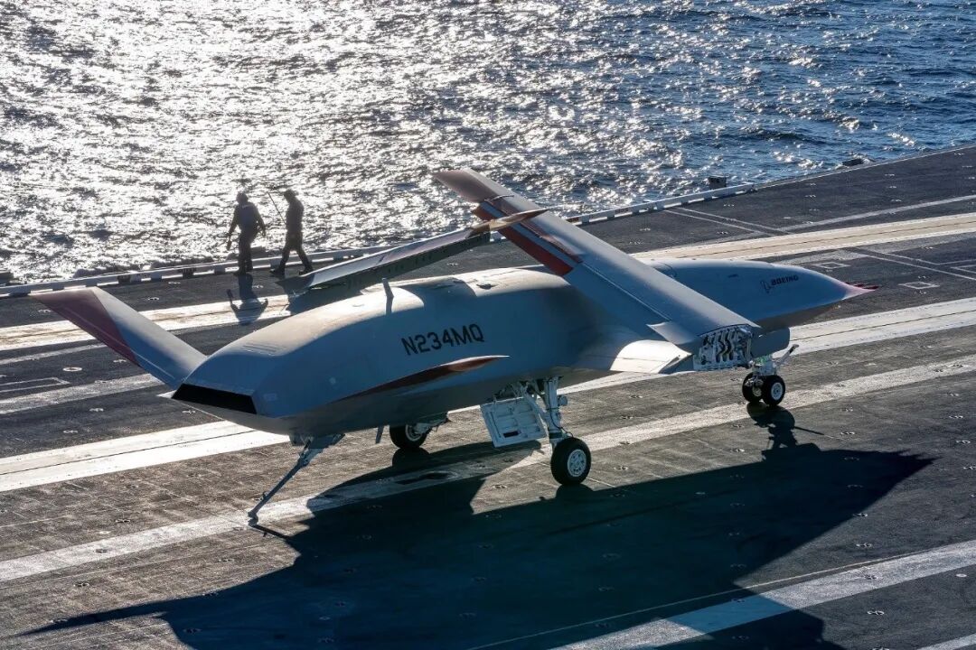 mq-25黄貂鱼无人加油机-军工资源网——军工网 军民两用服务平台