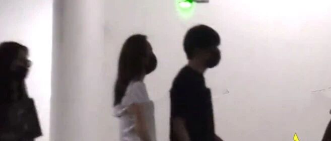 王鸥新恋情曝光，妈呀，咋会是他？