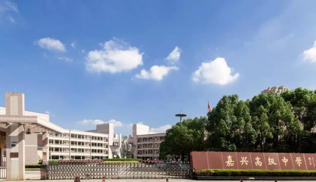 北大青鸟学费16800图片_北大青鸟学费多少钱_北大青鸟学费标准2021