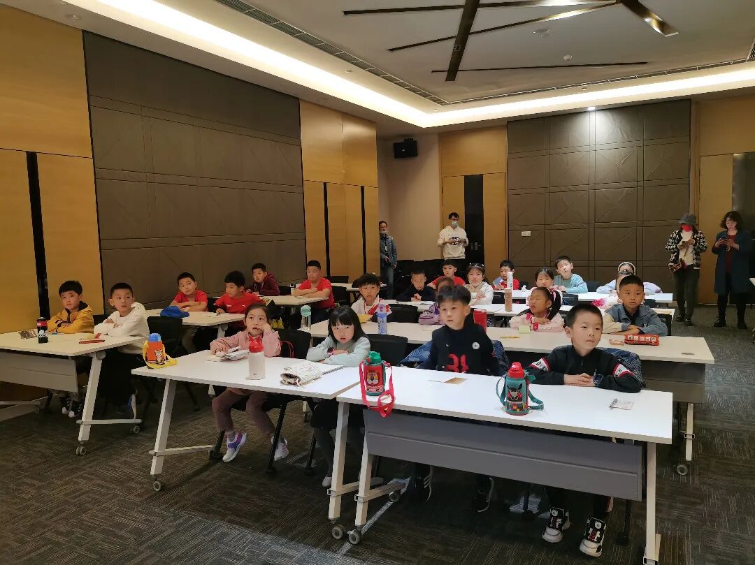 【小小宇航员计划 | 单飞半日营】我有一个航天梦，好好学习爱祖国！小小航天员科普知识+航天手工制作