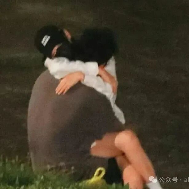 朱轩洋出轨后一直哭,不知是自责还是无助,未受影响继续拍戏