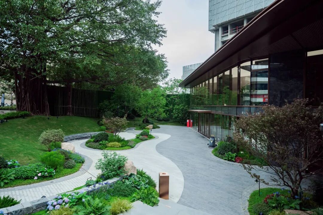 越秀天河和樾府*新户型180平，价格在8.3-8.6万！