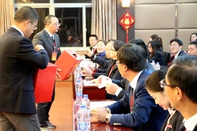 諸暨榮懷學(xué)校_諸暨學(xué)校榮懷校區(qū)地址_榮懷諸暨學(xué)校多大