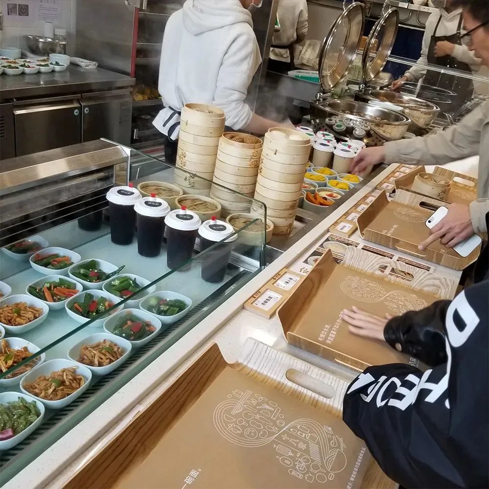 重現10元午餐！海底撈開了一家超便宜的快餐店！ 職場 第4張