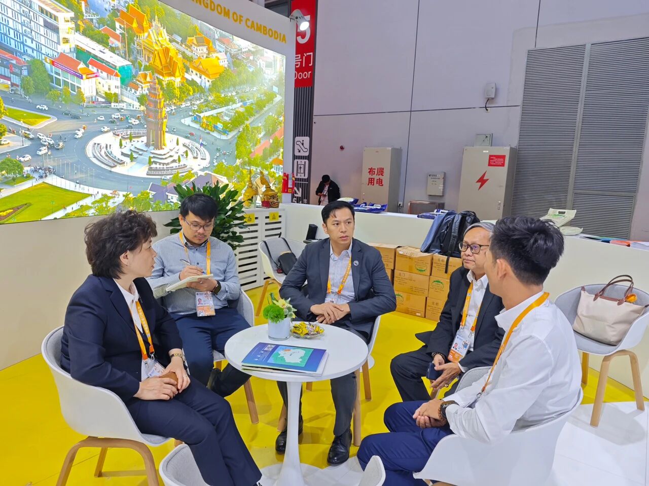 进博会圆满落幕，滨海城市在柬埔寨国家馆展现独特魅力